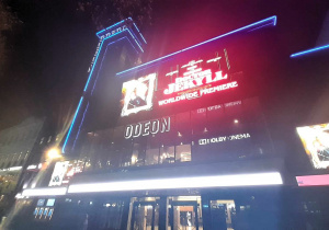 London by night - Odeon cinema