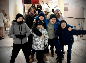WIECZÓR W TEATRZE WIELKIM - "KRÓLEWNA ŚNIEŻKA I SIEDMIU KRASNOLUDKÓW"