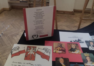 UROCZYSTY APEL Z OKAZJI ŚWIĄT MAJOWYCH