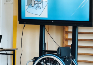 zdjęcie wózka inwalidzkiego używanego podczas zajęć pokazowych