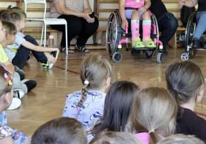 Zdjęcie państwa Sebastiana i Katarzyny Sęczkowskich z córką Magdą, uczennicą naszej szkoły