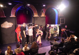 spektakl improwizowany „Wymyślanka”